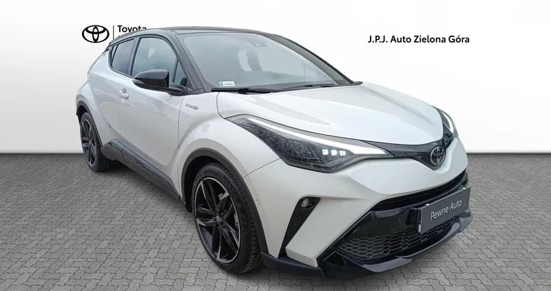 samochody osobowe Toyota C-HR cena 119900 przebieg: 59860, rok produkcji 2021 z Reda